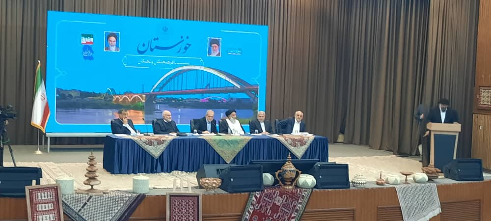 خوزستان تاکنون از جنگ کمر راست نکرده است