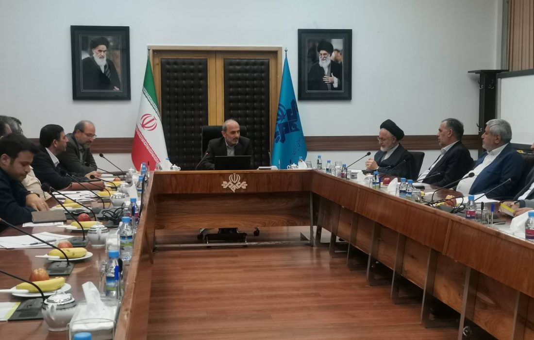 نشست استاندار و مجمع نمایندگان استان خوزستان با رئیس رسانه ملی