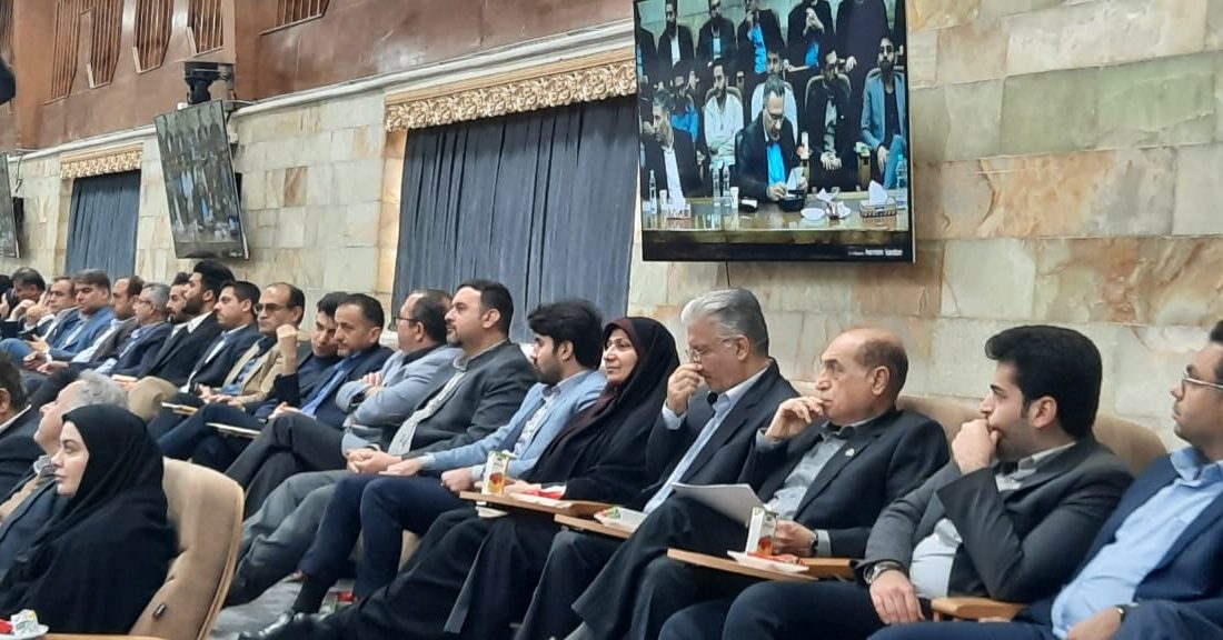 از تابوشکنی رئیس‌جمهور در انتخاب استاندار عرب تشکر می‌کنیم